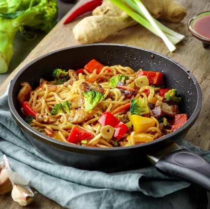 Chicken Lo Mein with Veggie Noodles