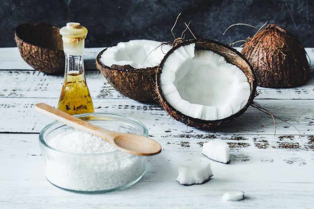 MCT Oil vs. Coconut Oil: Which Supplement Is Better? – Livingood Daily